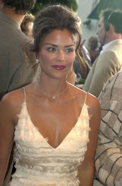 Susan Ward at American Outlaws premiere Westwood, August 2001 5