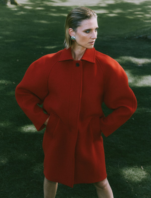 Svenja Jung Sleek Magazine, September 2025 3