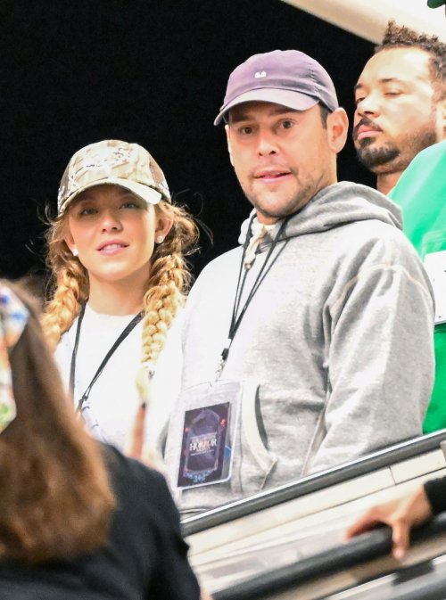 Sydney Sweeney Arrives at Universal Studios Halloween Horror Nights Los Angeles, September 2025 4