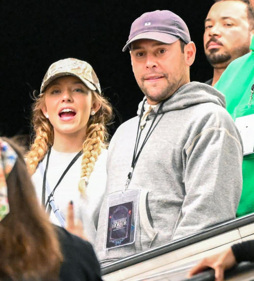 Sydney Sweeney Arrives at Universal Studios Halloween Horror Nights Los Angeles, September 2025 6