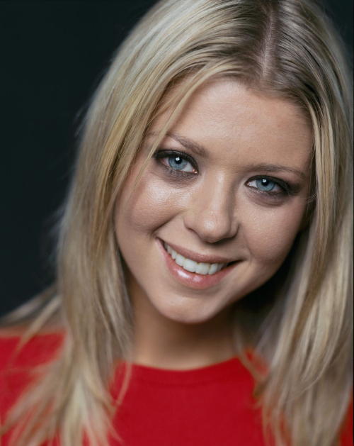 Tara Reid photoshoot, 2001 1