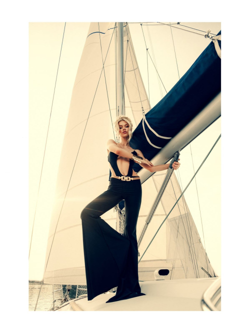 Viktoria Apanasenko Photoshoot, Sep 2025 10