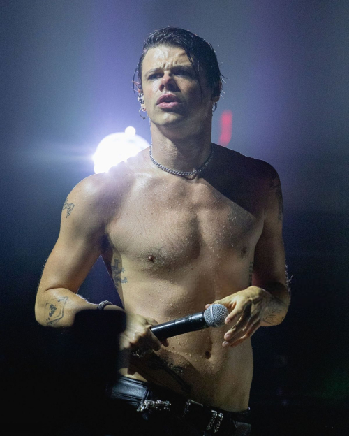 Yungblud live Idols World Tour Austin TX, August 2025 5