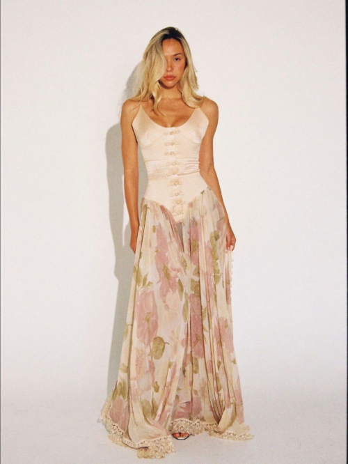 Aelxis Ren for Raffe Vintage, October 2025 2