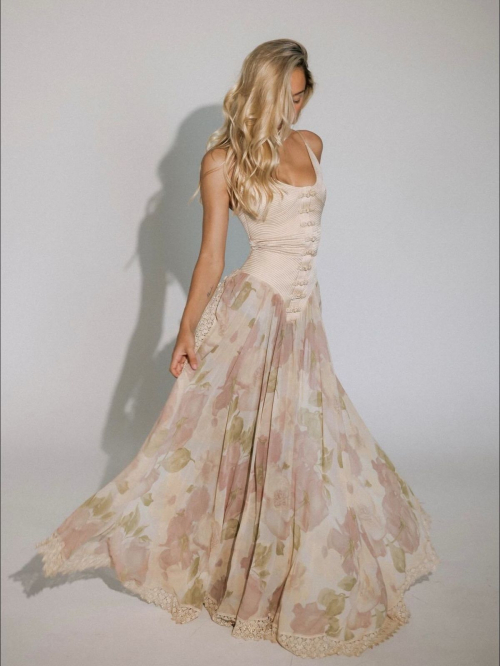 Aelxis Ren for Raffe Vintage, October 2025 3