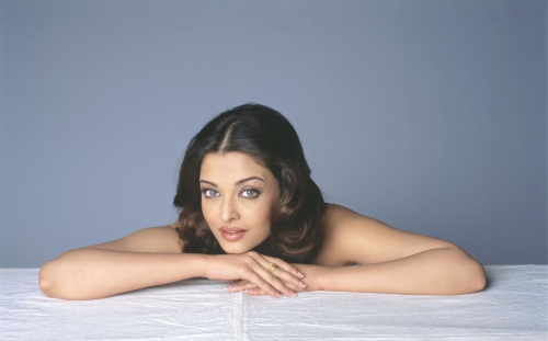 Aishwarya Rai Mistress of Spices Promoshoot 1