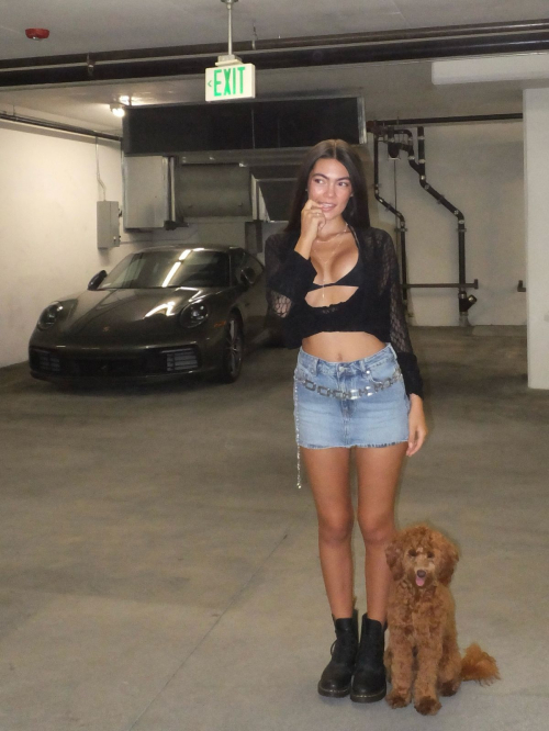 Alana Kern Instagram Photos, October 2025 5