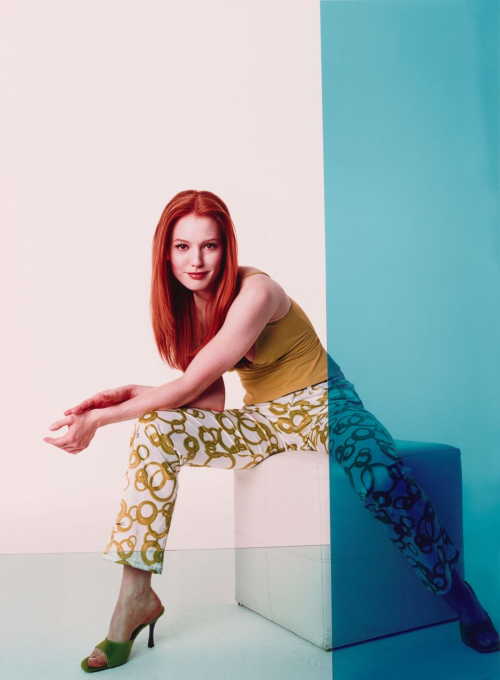 Alicia Witt at a photoshoot, October 2025 4