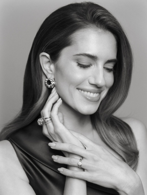 Allison Williams for Vogue Magazine, October 2025 9