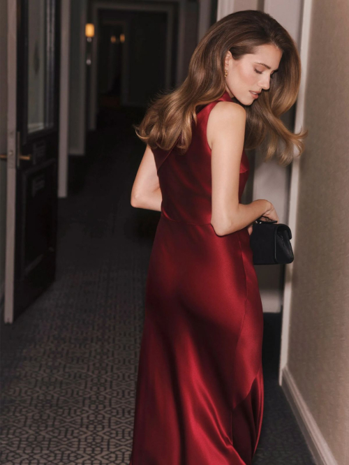 Allison Williams for Vogue Magazine, October 2025 2