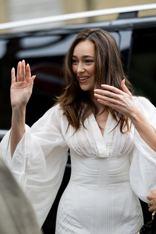 Alycia Debnam Carey at Zimmermann Fashion Show Paris Fashion Week, October 2025 2