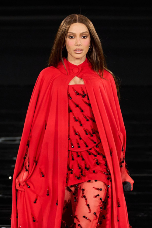 Anitta at L’Oreal Paris Fashion Show Paris, September 2025 3
