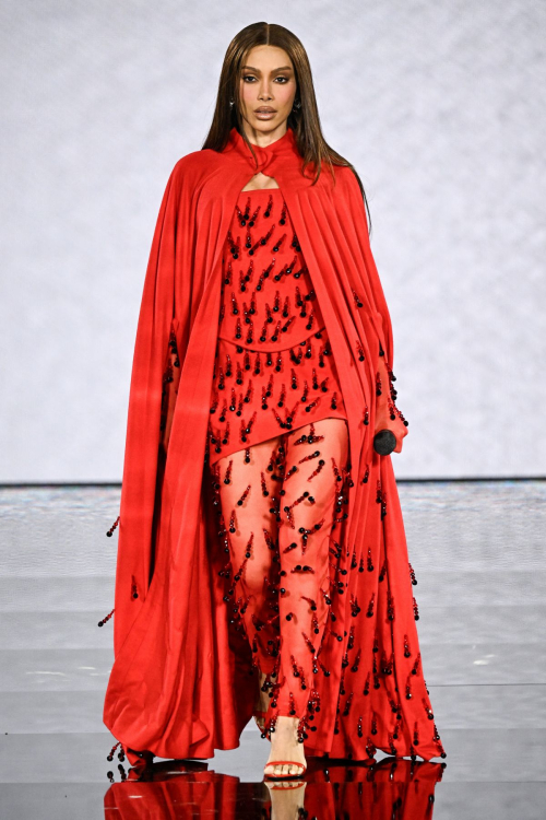 Anitta at L’Oreal Paris Fashion Show Paris, September 2025 4