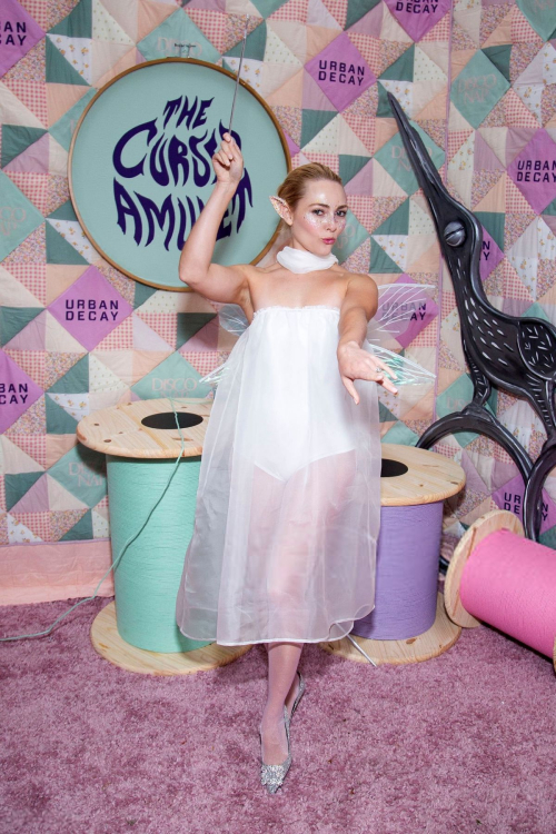 AnnaSophia Robb at Cursed Amulet Party NYC, October 2025 4