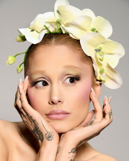 Ariana Grande R.E.M. Beauty Wicked Collection, October 2025 1