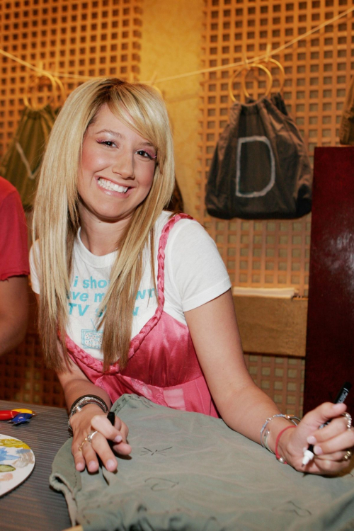 Ashley Tisdale at Rock & Republic Latin Grammy Gifting Suite Beverly Hills 2005