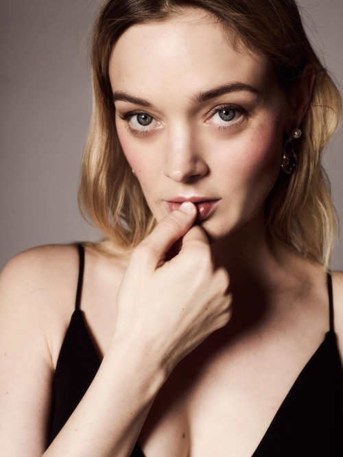 Bella Heathcote – Instagram Photos, October 2025 2