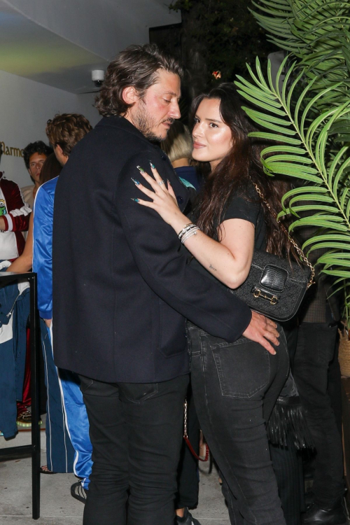 Bella Thorne at Vas J. Morgan Halloween Party in Los Angeles, October 2025 6