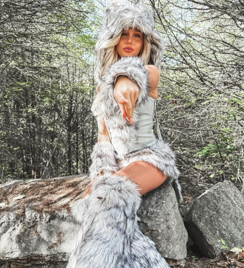 Brooklyn Riley Instagram photos, October 2025