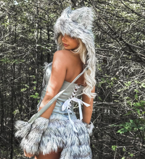 Brooklyn Riley Instagram photos, October 2025 6