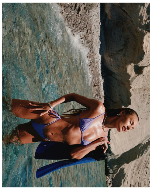 Candice Swanepoel Instagram Photos, October 2025 7