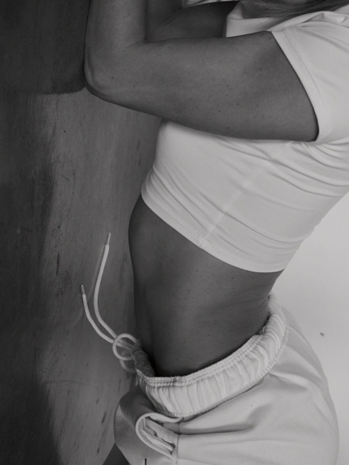 Candice Swanepoel Instagram photos, October 2025 4