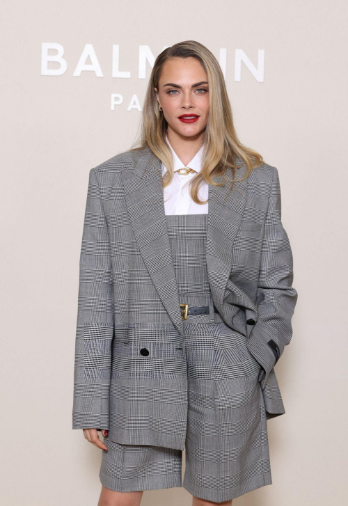 Cara Delevingne at Balmain SS2026 Show Paris Fashion Week, October 2025 5