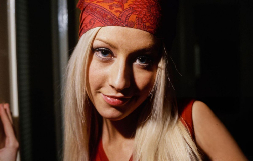 Christina Aguilera at Photoshoot 2000 7