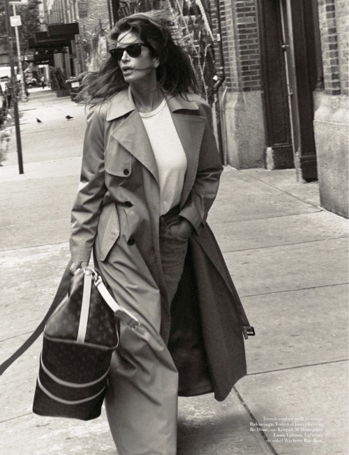 Cindy Crawford in Harper’s Bazaar France, November 2025 10