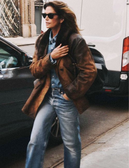 Cindy Crawford in Harper’s Bazaar France, November 2025 12