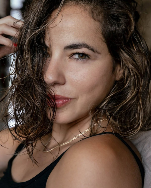 Cristina Rodlo for Rostros, October 2025 17