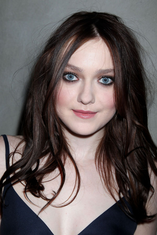 Dakota Fanning at Twilight Saga: Breaking Dawn Part 2 Screening 2012 5