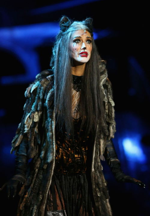 Delta Goodrem at CATS Musical Melbourne, 2015 4