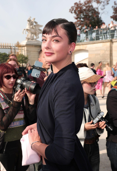 Deva Cassel Out at Womenswear SS2026 Paris Fashion Week, October 2025 6