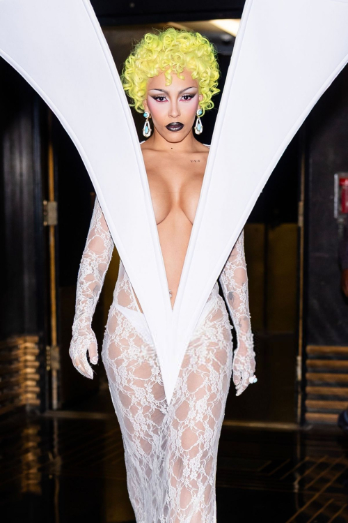 Doja Cat Arrives at Saturday Night Live New York City, October 2025