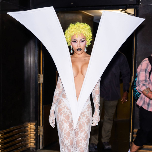 Doja Cat Arrives at Saturday Night Live New York City, October 2025 2