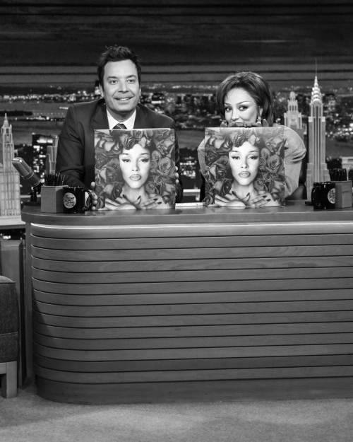 Doja Cat at Tonight Show Starring Jimmy Fallon, October 2025 1