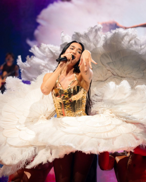 Dua Lipa Performs at Chase Center in San Francisco, October 2025
