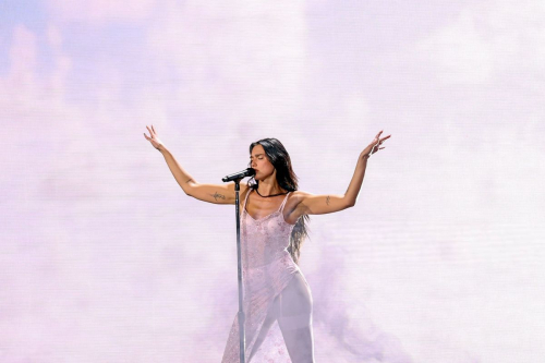 Dua Lipa Performs on Radical Optimism Tour Dallas, October 2025 5