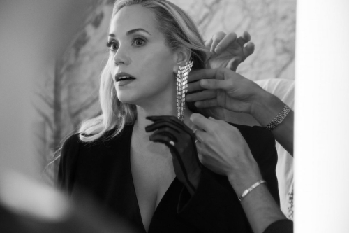 Elizabeth Berkley for Vogue US Mugler Fashion Show, October 2025 4
