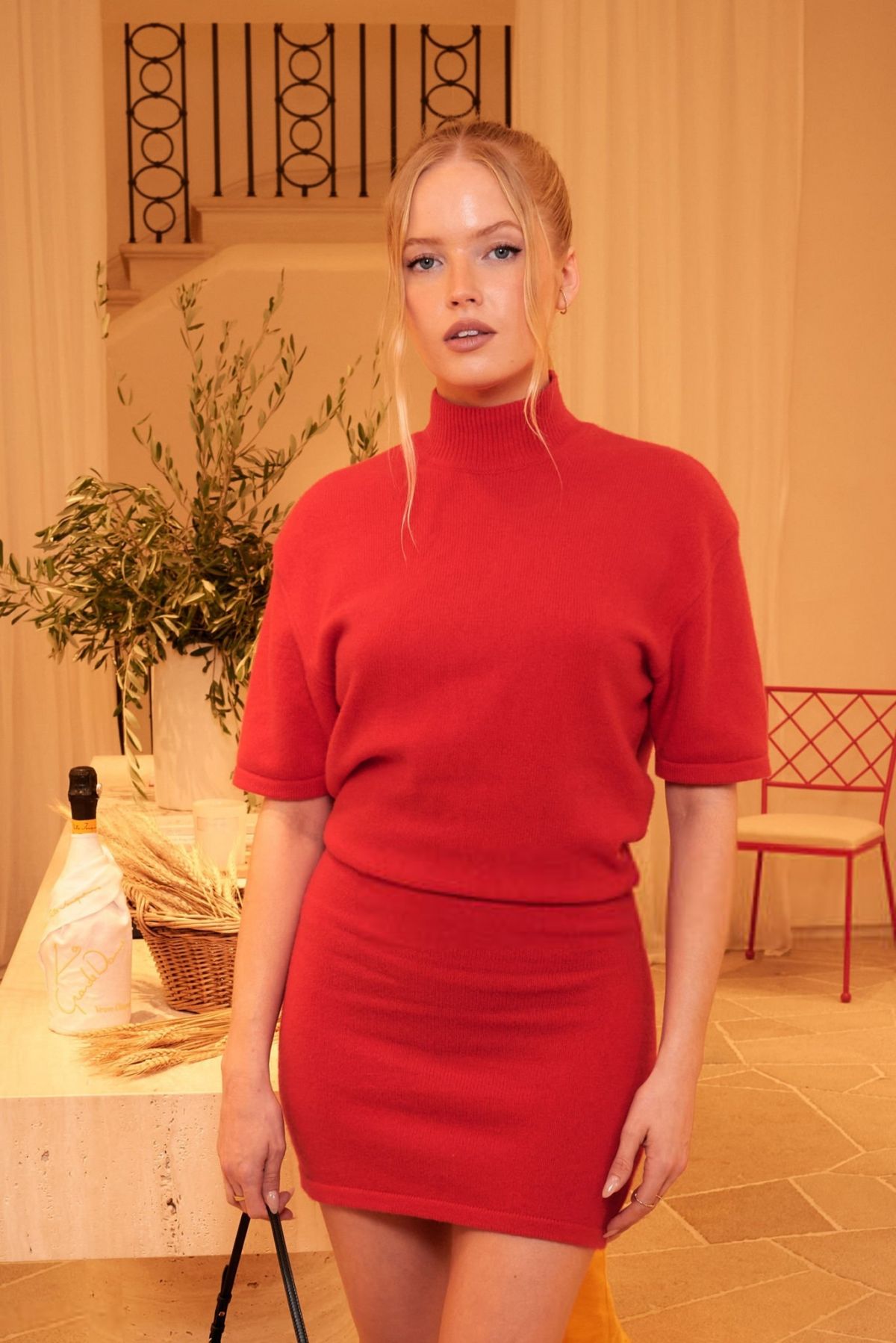 Elle Bamber hosts Dinner for La Grande Dame Limited Edition by Simon Porte Jacquemus London