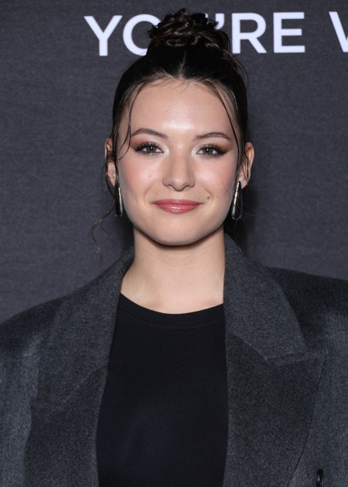 Elsa Bois at L’Oreal Paris Show Paris Fashion Week, September 2025 1