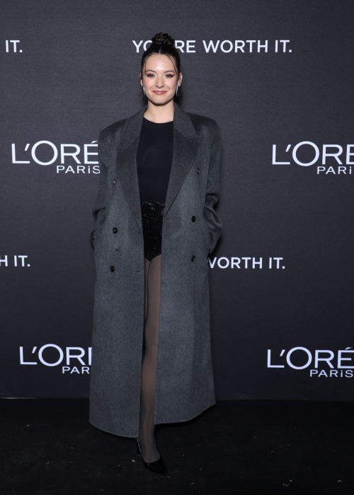 Elsa Bois at L’Oreal Paris Show Paris Fashion Week, September 2025 2