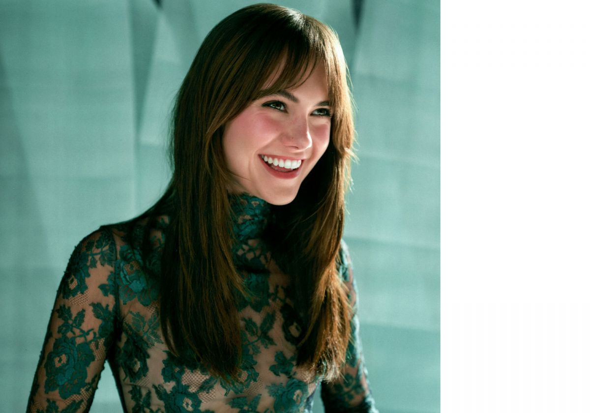 Emilia Jones features for Who What Wear, October 2025