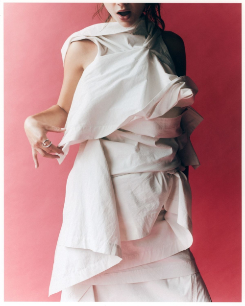 Emilia Jones for The Glass Magazine October 2025 Issue 4