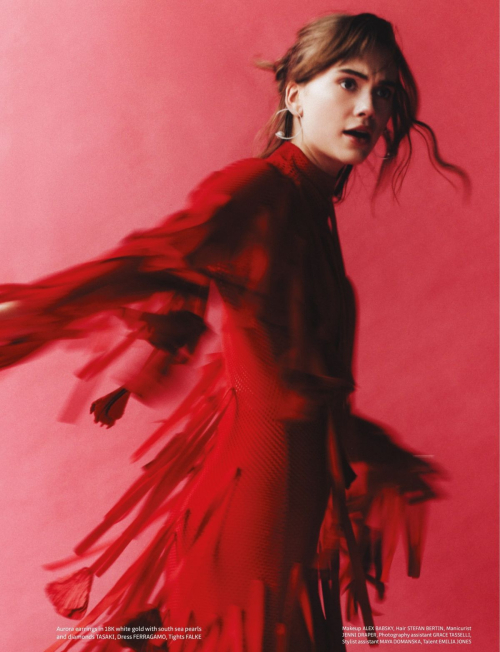 Emilia Jones in The Glass Magazine October 2025 1