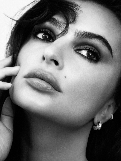 Emily Ratajkowski for Beyond Noise, October 2025 5