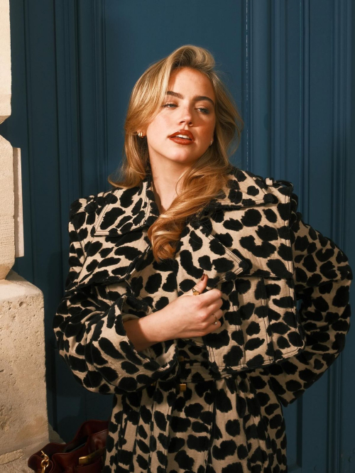 Emma Brooks Photoshoot, October 2025