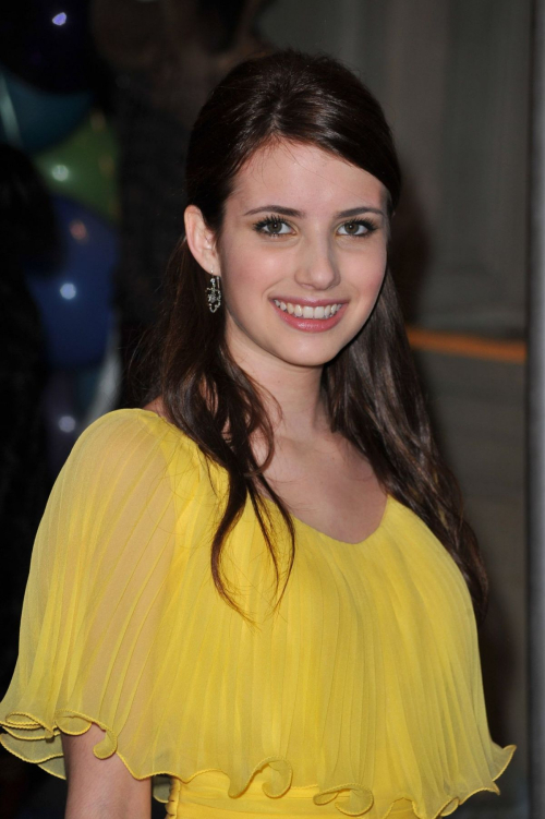 Emma Roberts at Juicy Couture Store Opening, November 2008 2