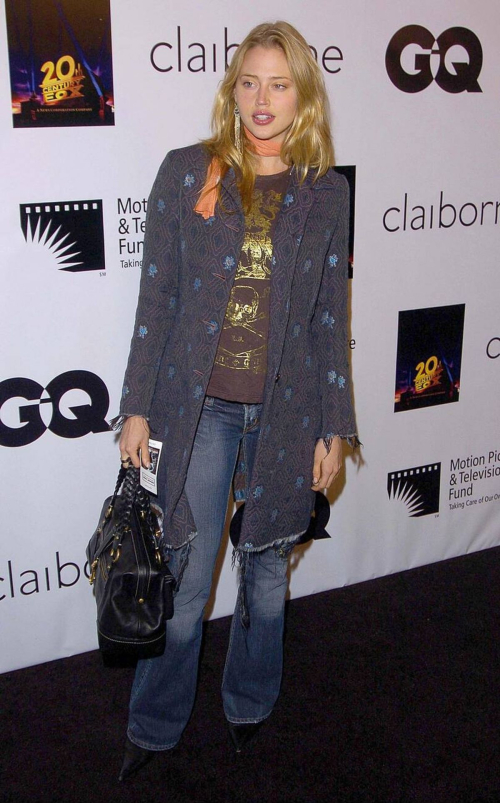 Estella Warren at Celebrity Screening Walk The Line Beverly Hills 4
